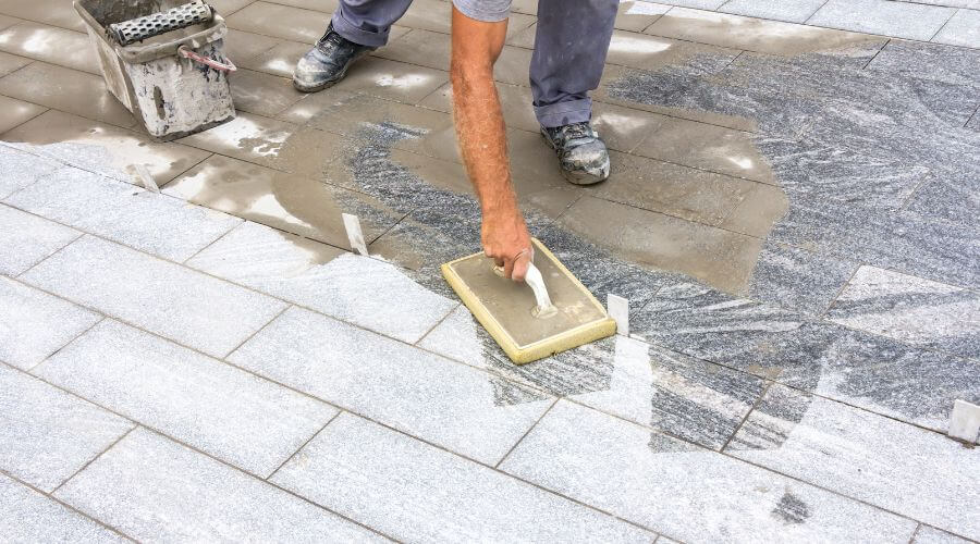 Professional gutter cleaning in Evans, WV